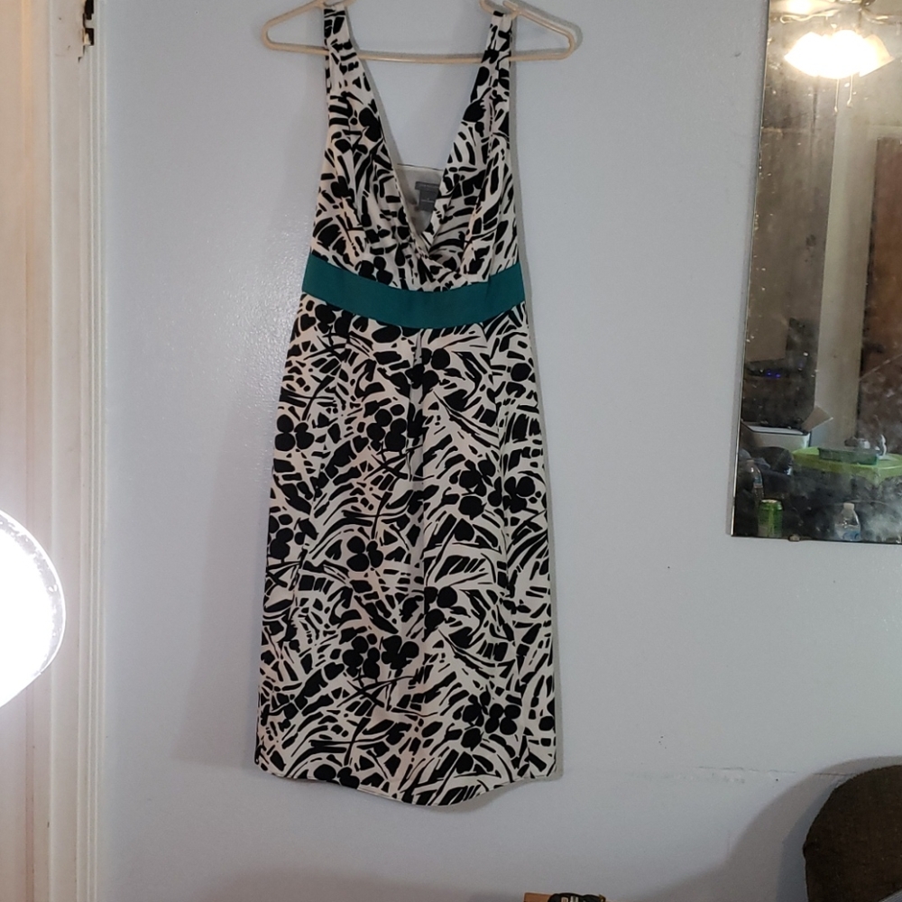 Black and white dress with teal accent
